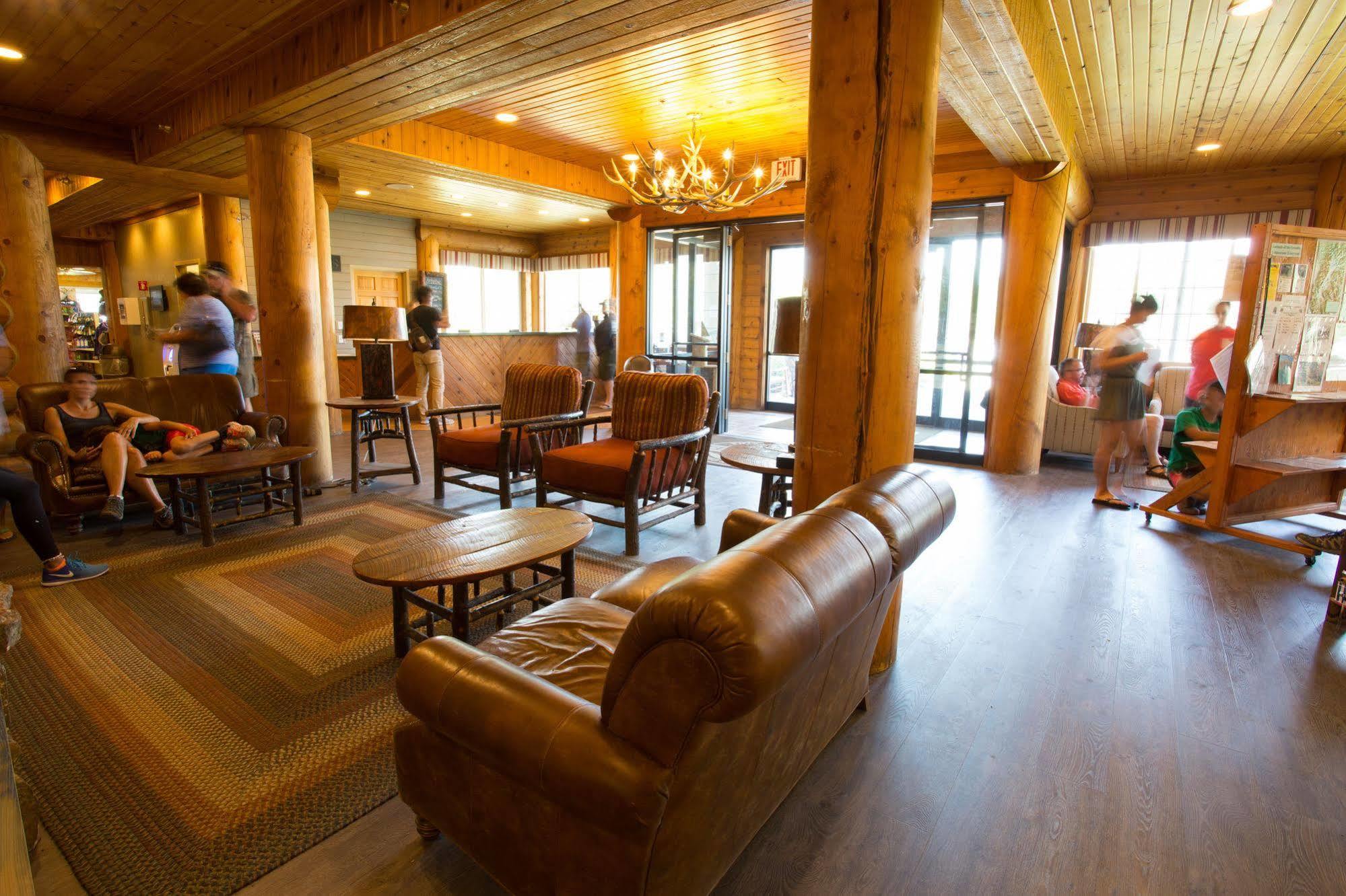 Headwaters Lodge & Cabins At Flagg Ranch Moran Exterior foto